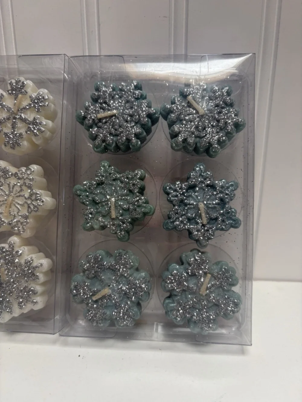 Vintage Y2K Set Santa's Workbench 18 Floating Candles Blue Green Snowflake New